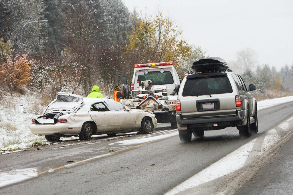 edmonton-Towing-accident-recovery-towing-1024x682