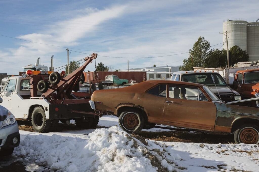 edmonton-Towing-scrap-metal-towing-1024x682